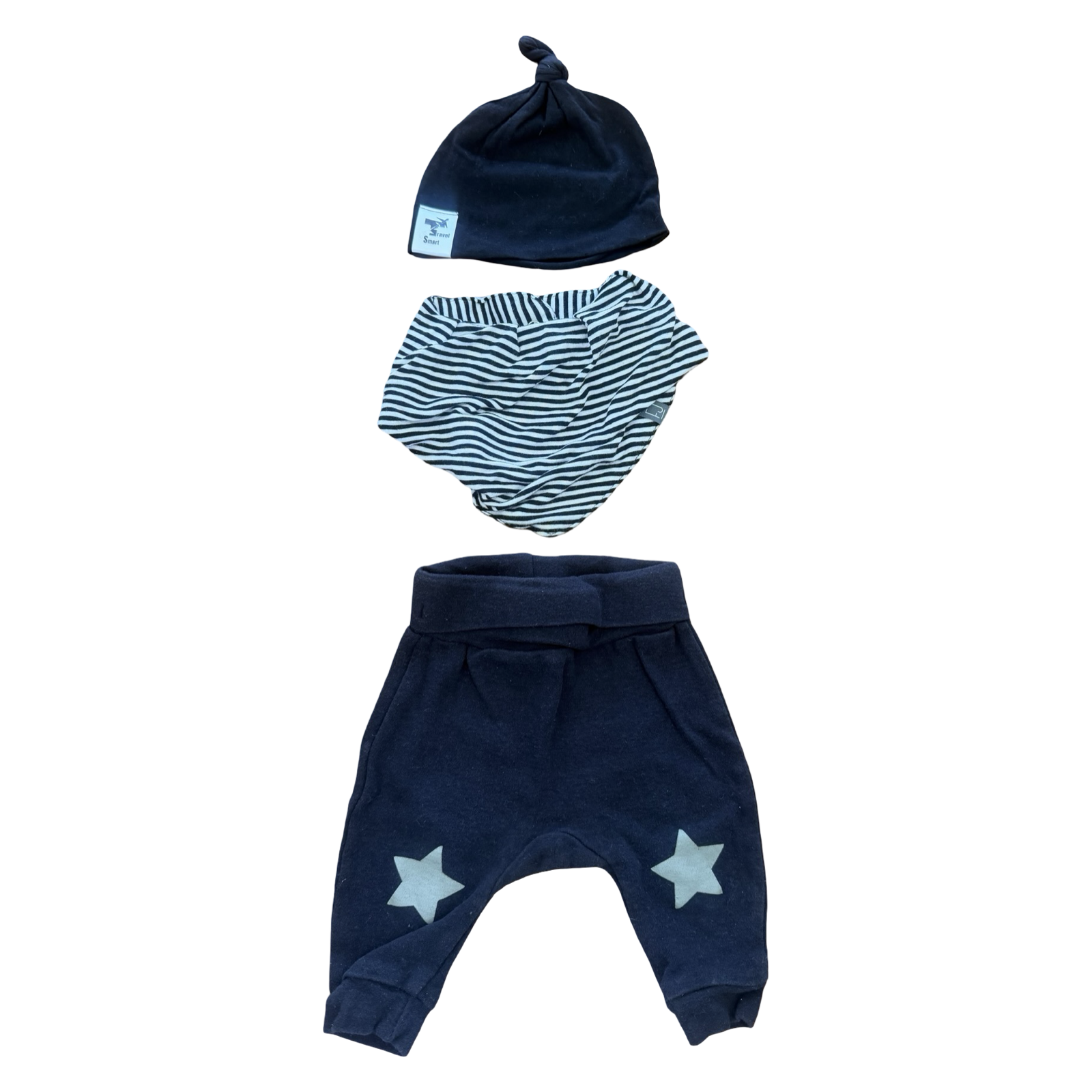 0-3M 3pc Black Pants, Bib & Beanie - Flynn Jaxon / Ackermans