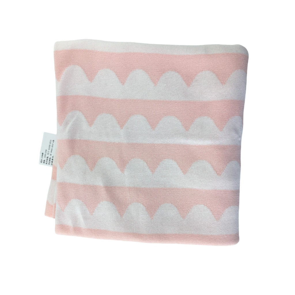 Pink & White Knit Scalloped Blanket - Emmy & Belle