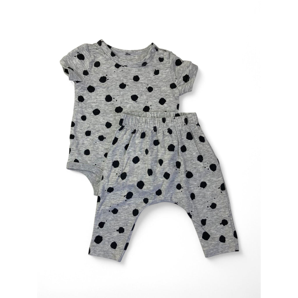 Newborn Grey & Black Dotted Bodysuit & Leggings - Cotton On