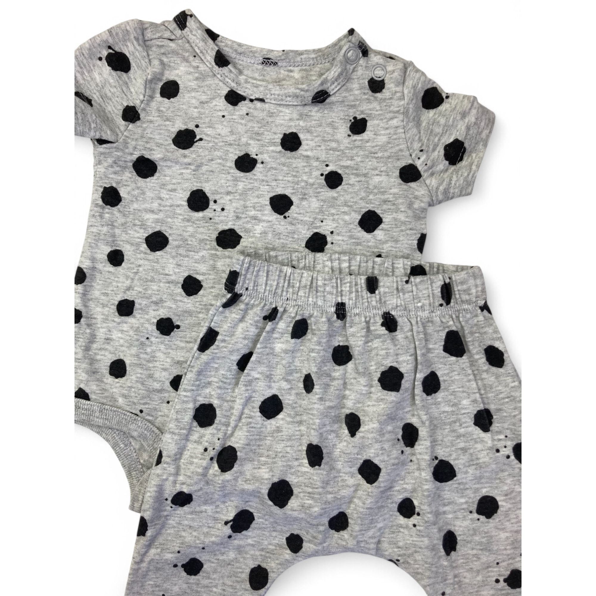 Newborn Grey & Black Dotted Bodysuit & Leggings - Cotton On