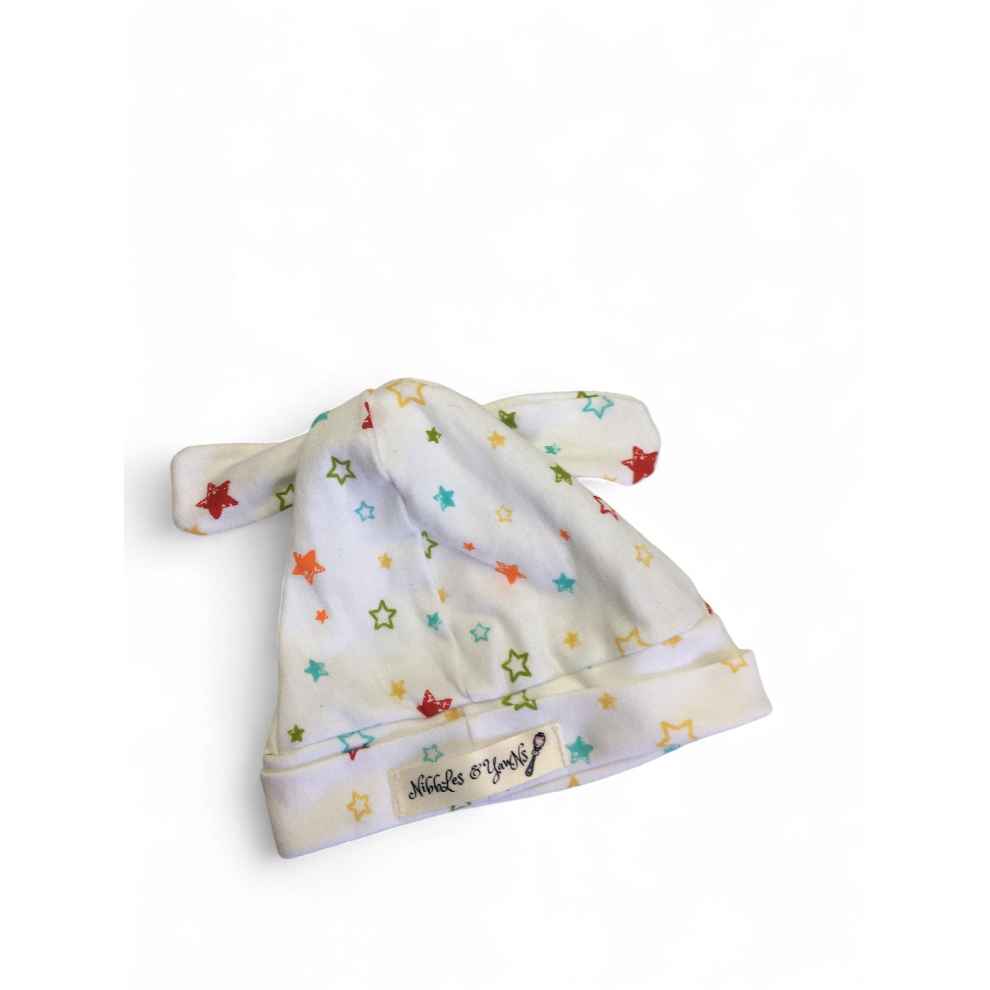 0-6M White Starry Knot Beanie - Nibbles & Yawns