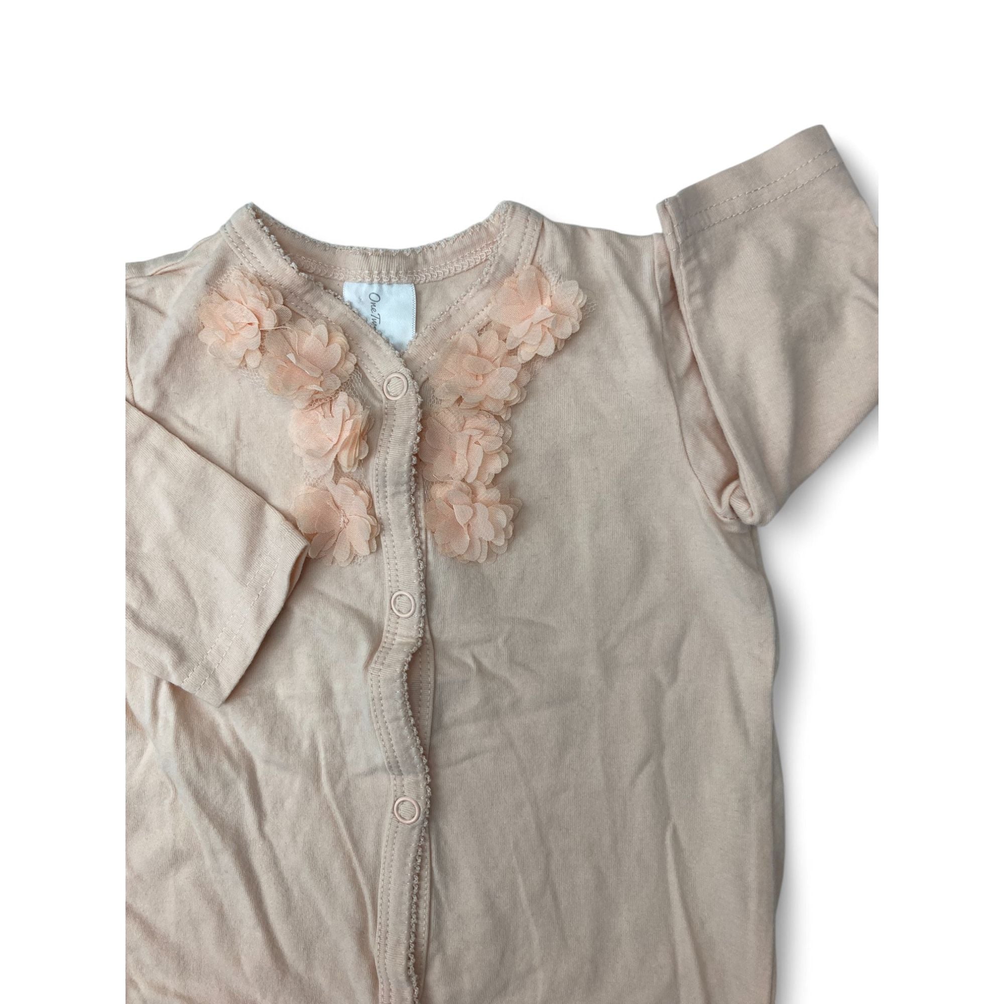 0-3M Peach Applique Snap Onesie - OneTwoThree