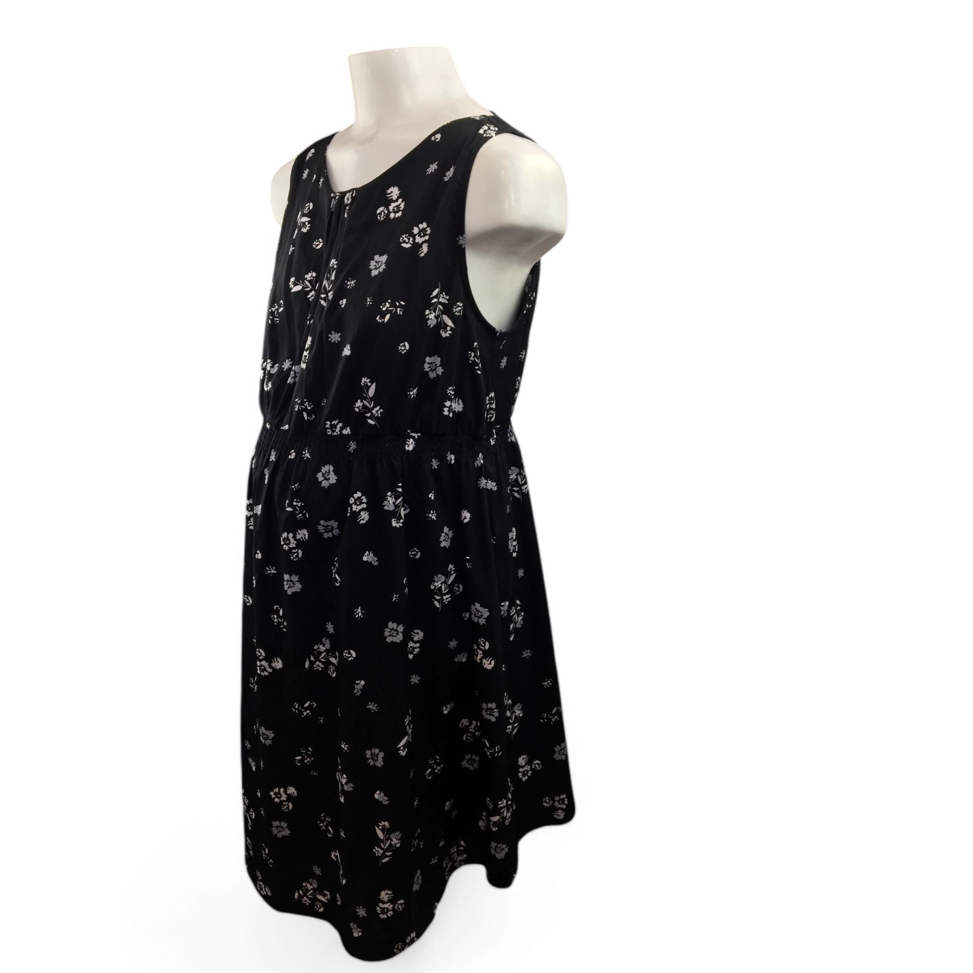 Size 14 - Black & White Floral Sleeveless Maternity Dress - New Look
