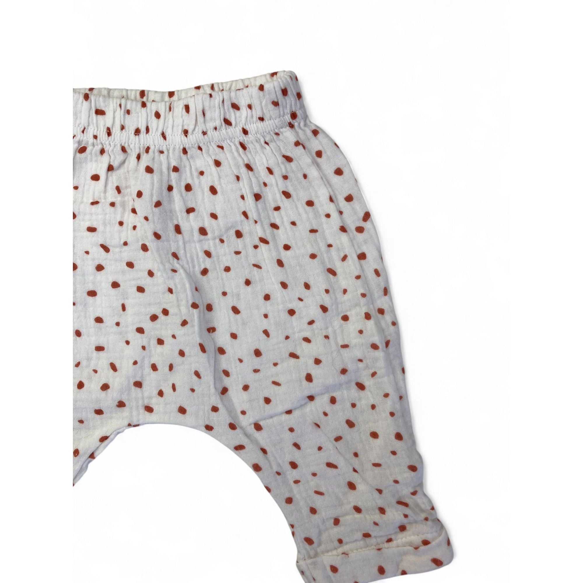 0-3M White & Rust Dotted Cotton Gauze Harem Shorts - Clicks