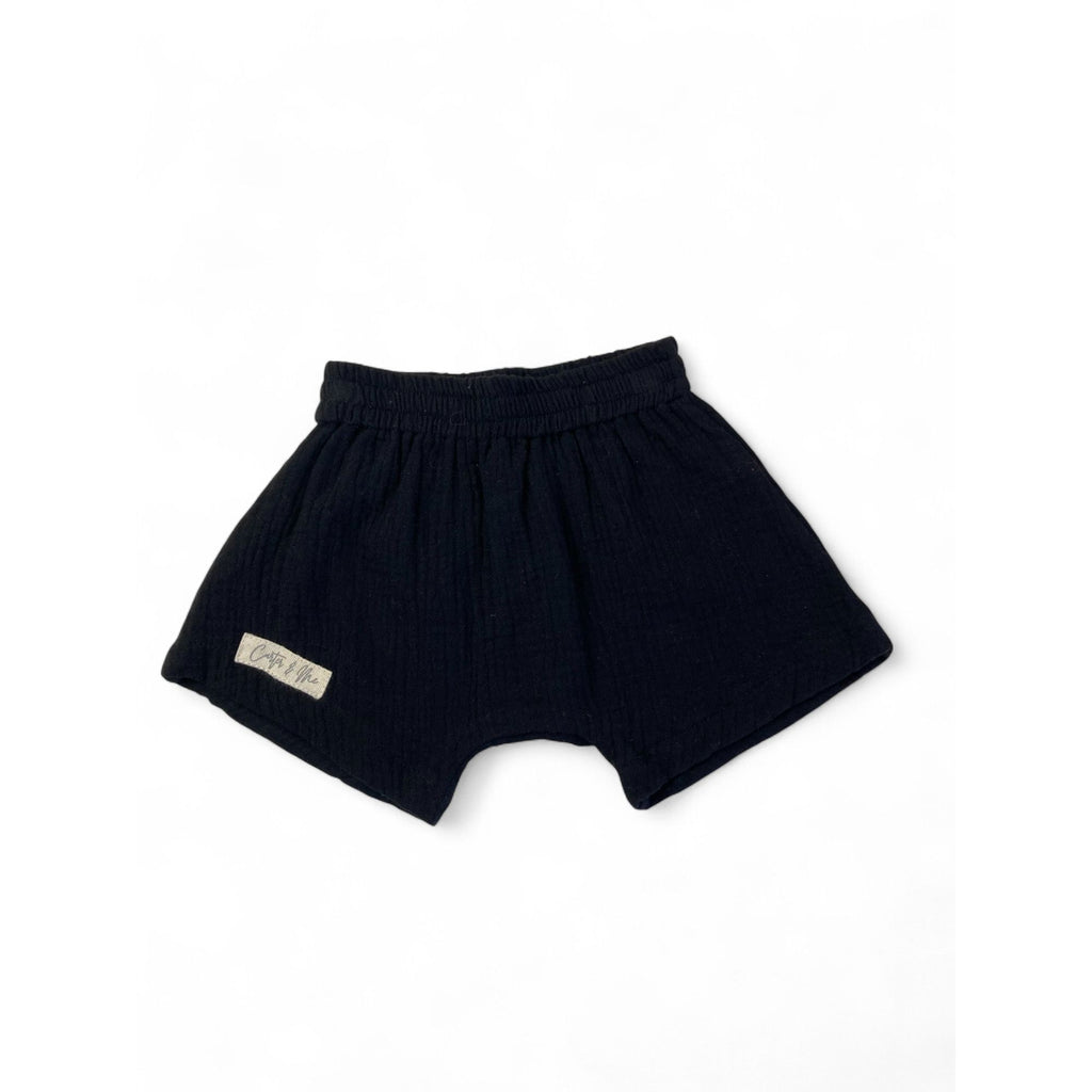 0-3M Black Cotton Muslin Harem Shorts - Carter & Me