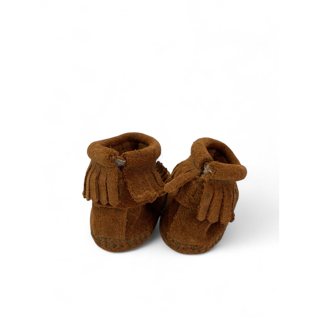 Size 1 - Tan Faux Suede Mocassin Booties - Minne Tonka