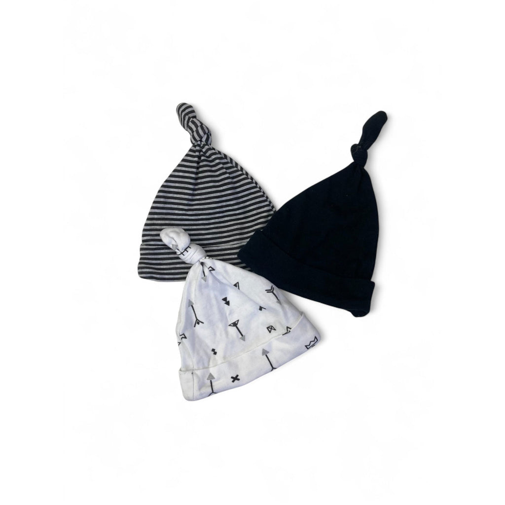 0-3M Grey, Black & White Knotted Set Of Three Beanies - Snuggletime