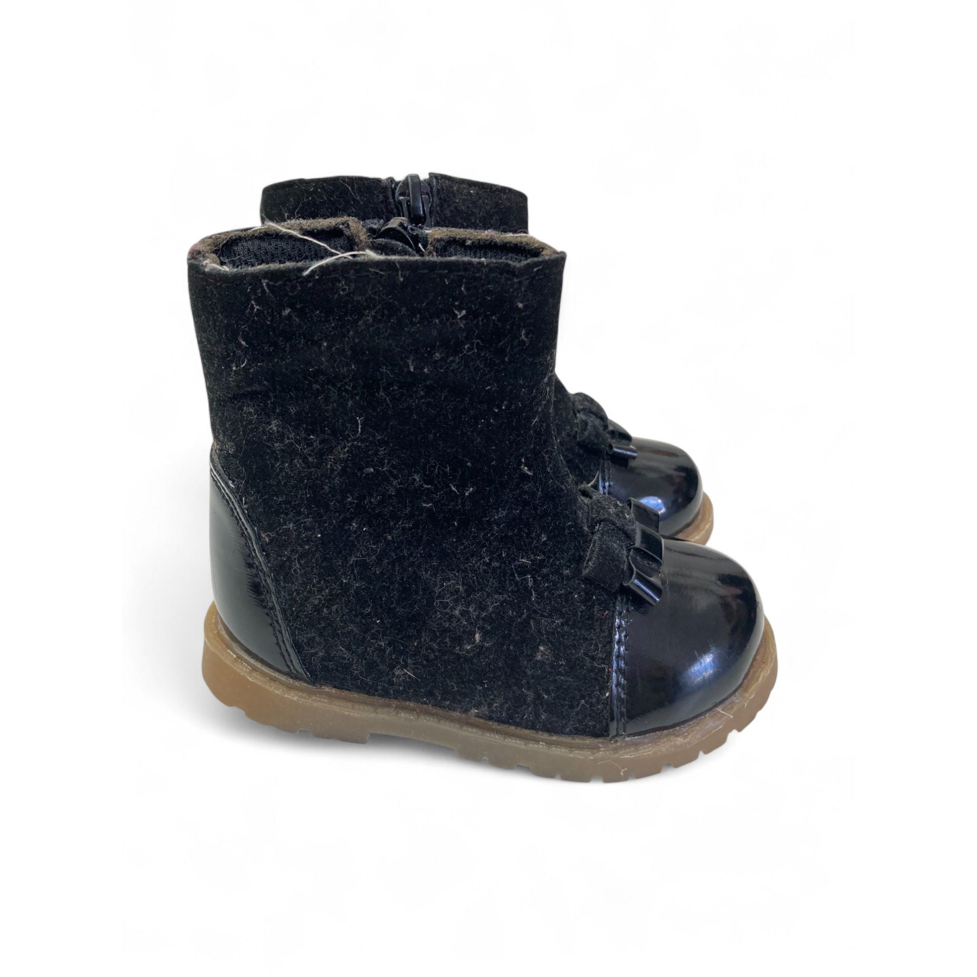 Size 4 - Black Faux Suede & Pleather Boot - 123