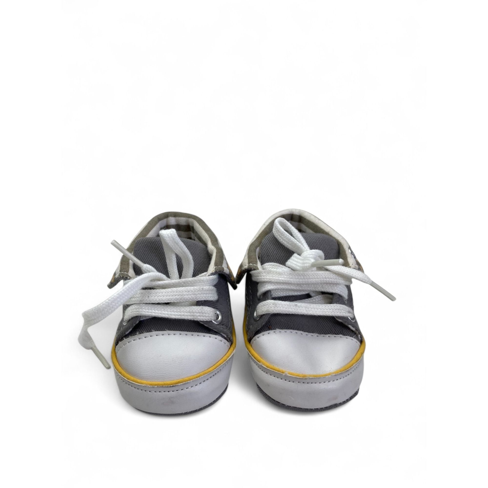 0-3M Grey Fabric Soft Sole Sneaker