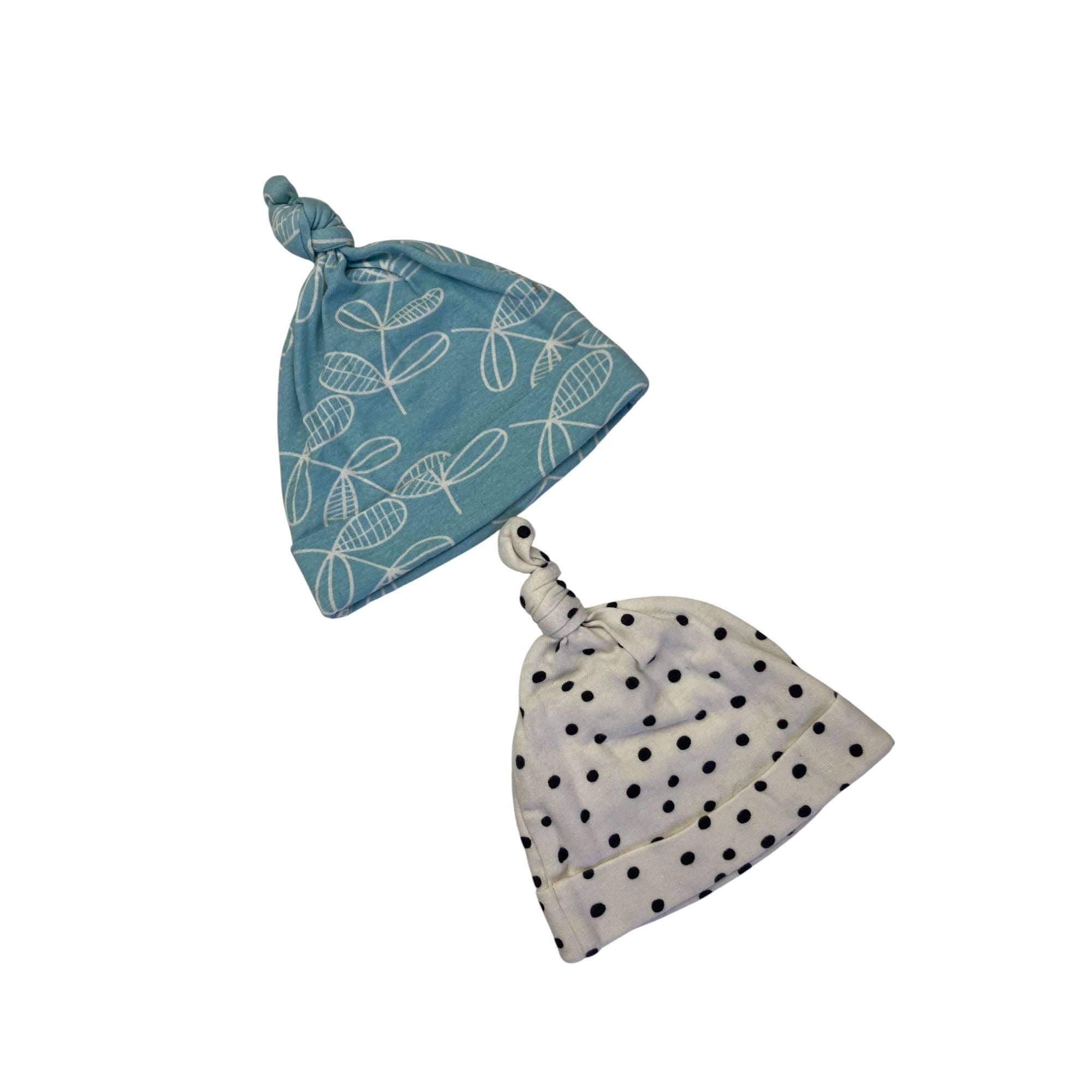 0-6M Aqua Vine & White Dotted Knotted Beanies