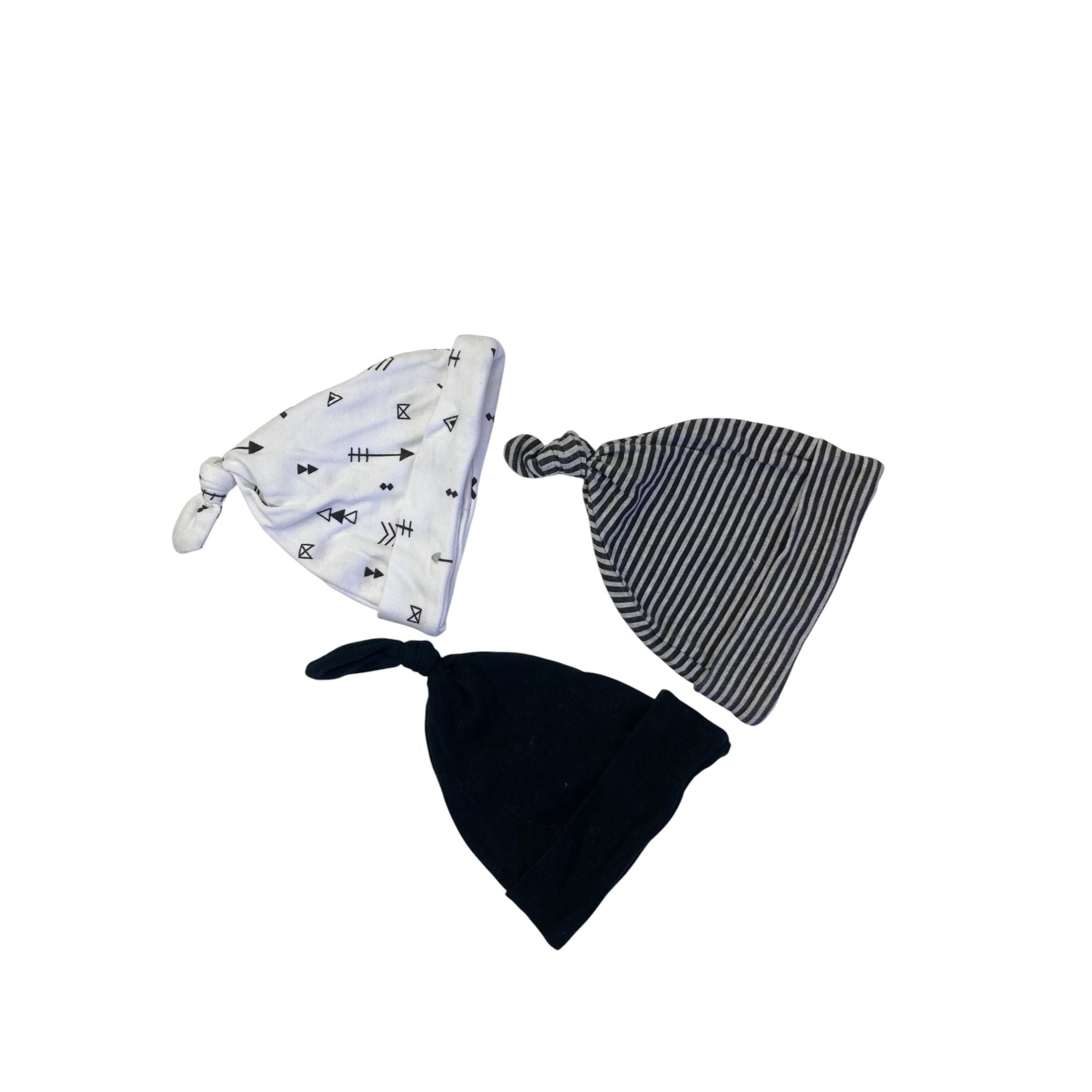 0-6M Grey, White & Black Knotted Beanies