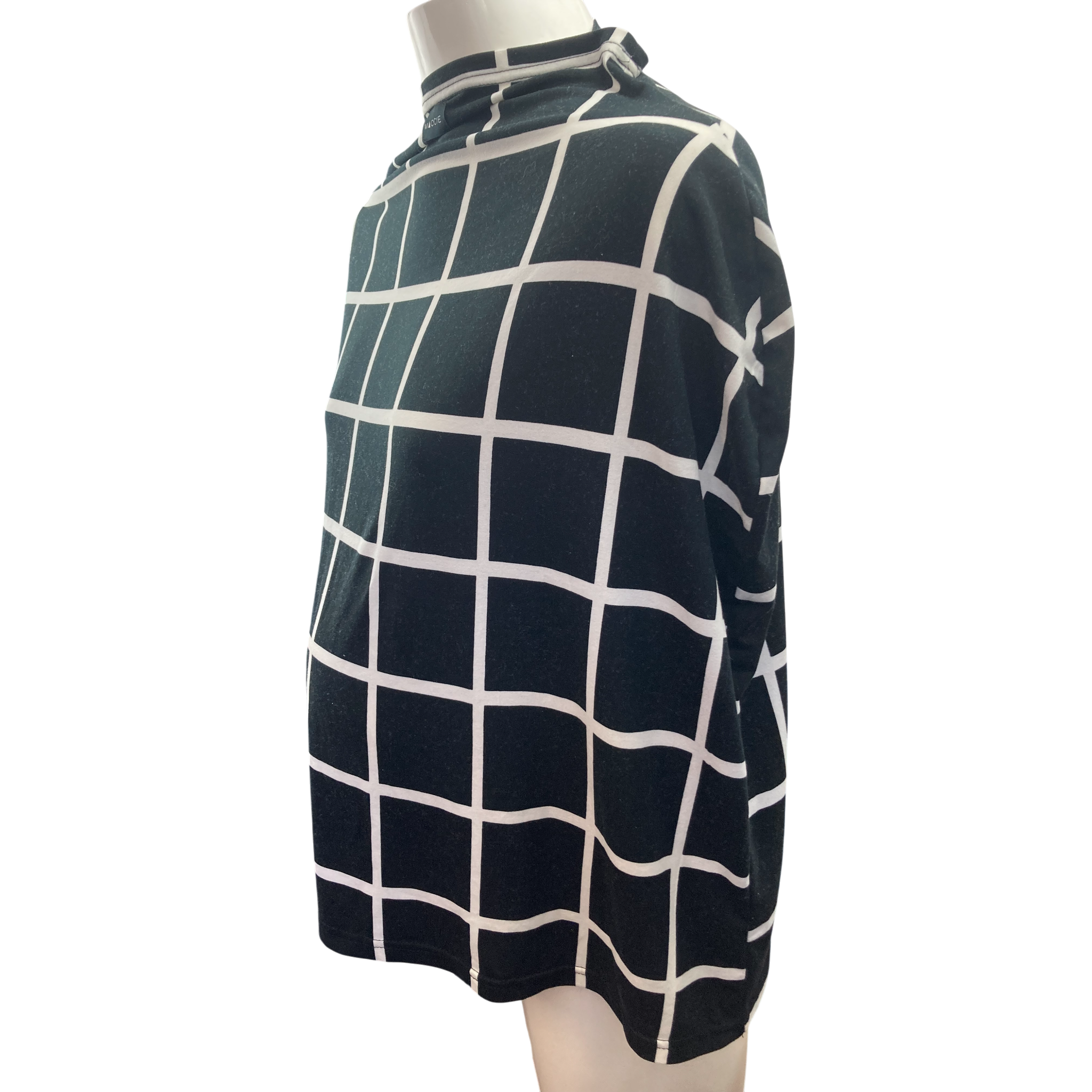One Size - Black & White Grid Nursing & Car Seat Cover - Maccie