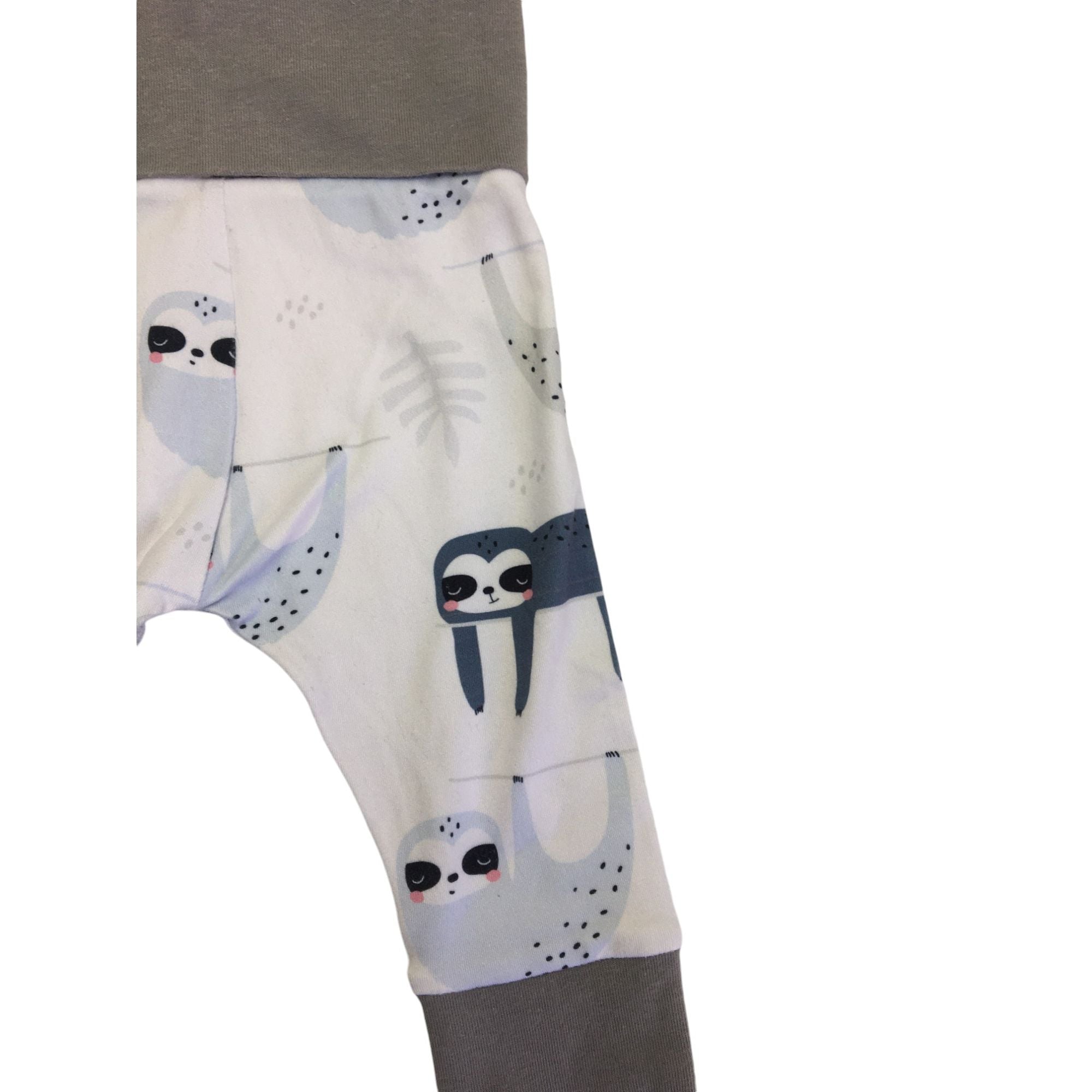 Newborn Stretch Jersey & Grey Sloth Leggings