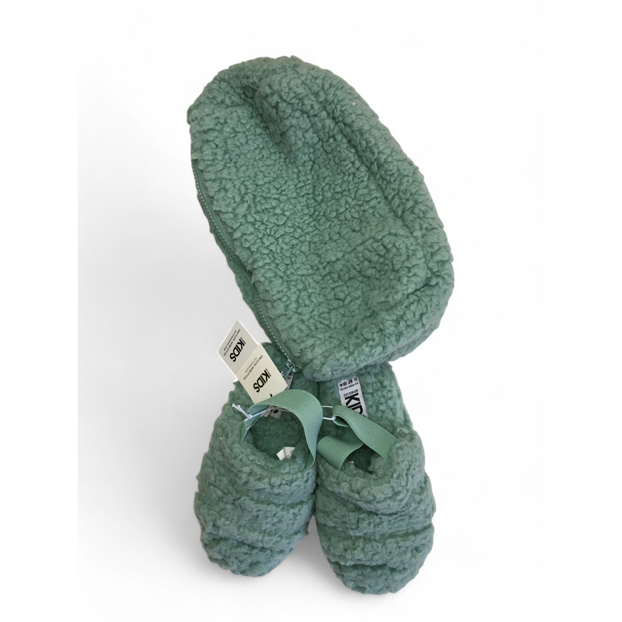Size UK 9-10 Avo Gren Teddy Fleece Slippers & Bag Set - Cotton On