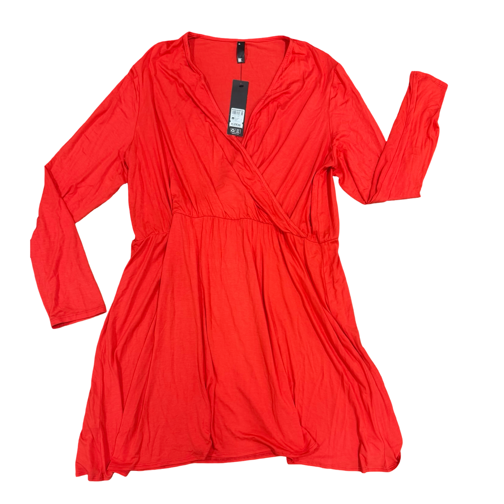 *NEW* XL Bright Red Long Maternity Top - Woolworths